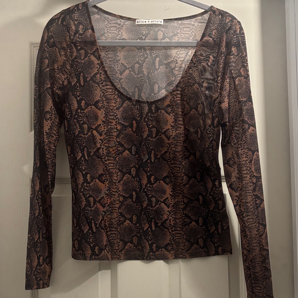Alice + Olivia Brown Snake Print Long Sleeve Top